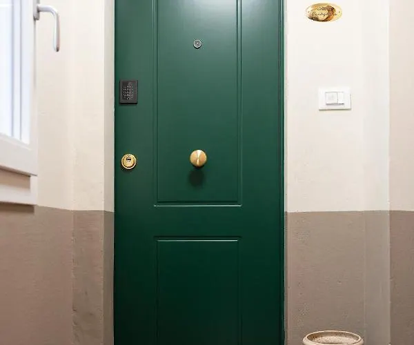 Attico Castiglione Apartment *